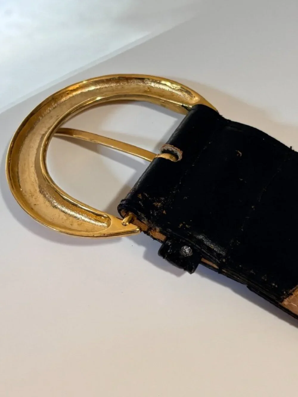 A. Brod Black Gold Buckle Belt M 90s Style Statement Waist Belt